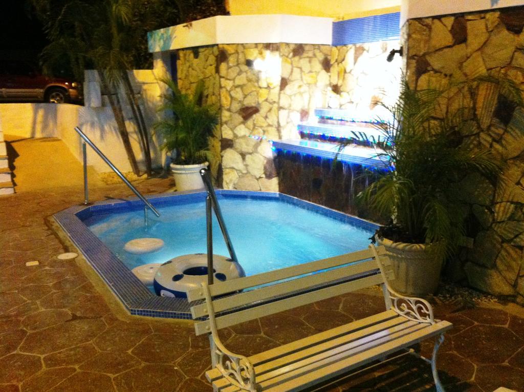 Hotel Caribe Barahona Esterno foto
