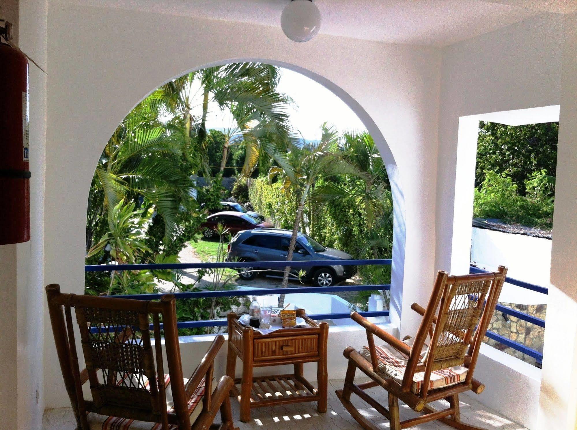 Hotel Caribe Barahona Esterno foto